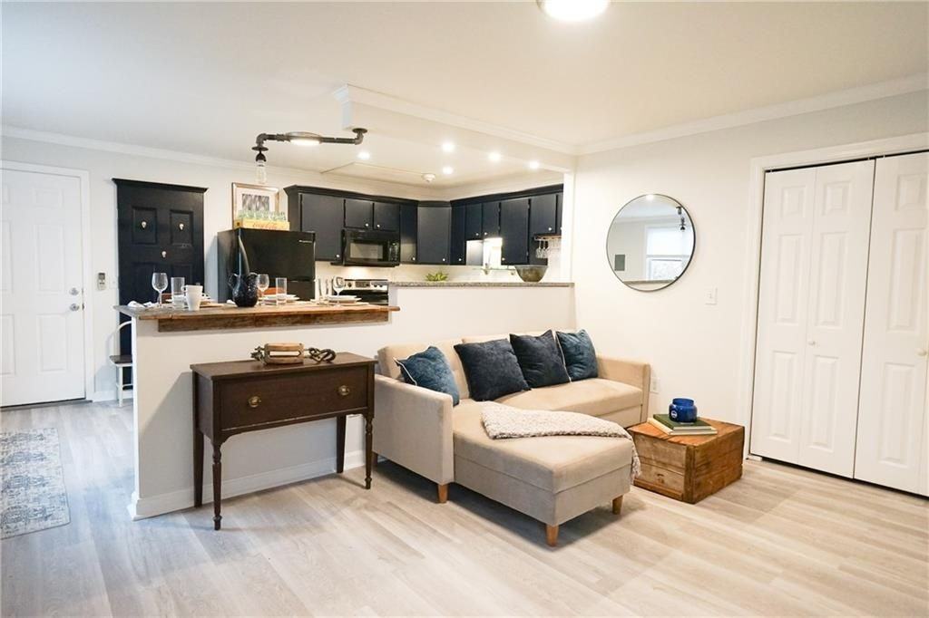 603 Thames St ##1 - Photo 6 of 41