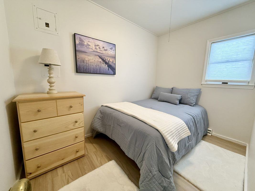 11 Bogus Hill Rd - Photo 4 of 8