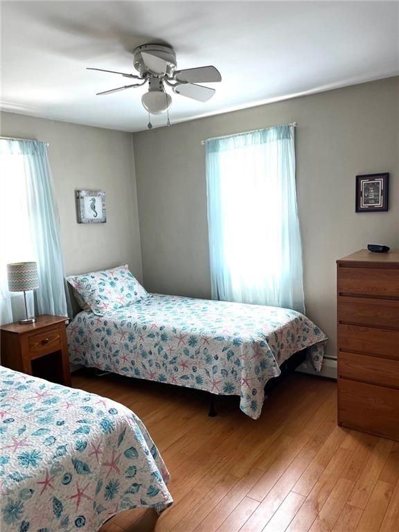 135 Holly Rd - Photo 7 of 14