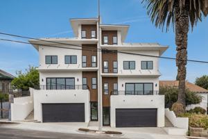 featured image of 2001 Bellevue Ave