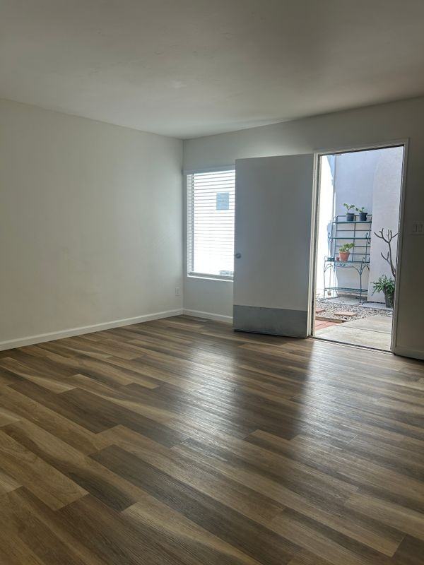 347 C Ave - Photo 4 of 16