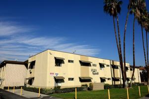 featured image of 853 W Duarte Rd