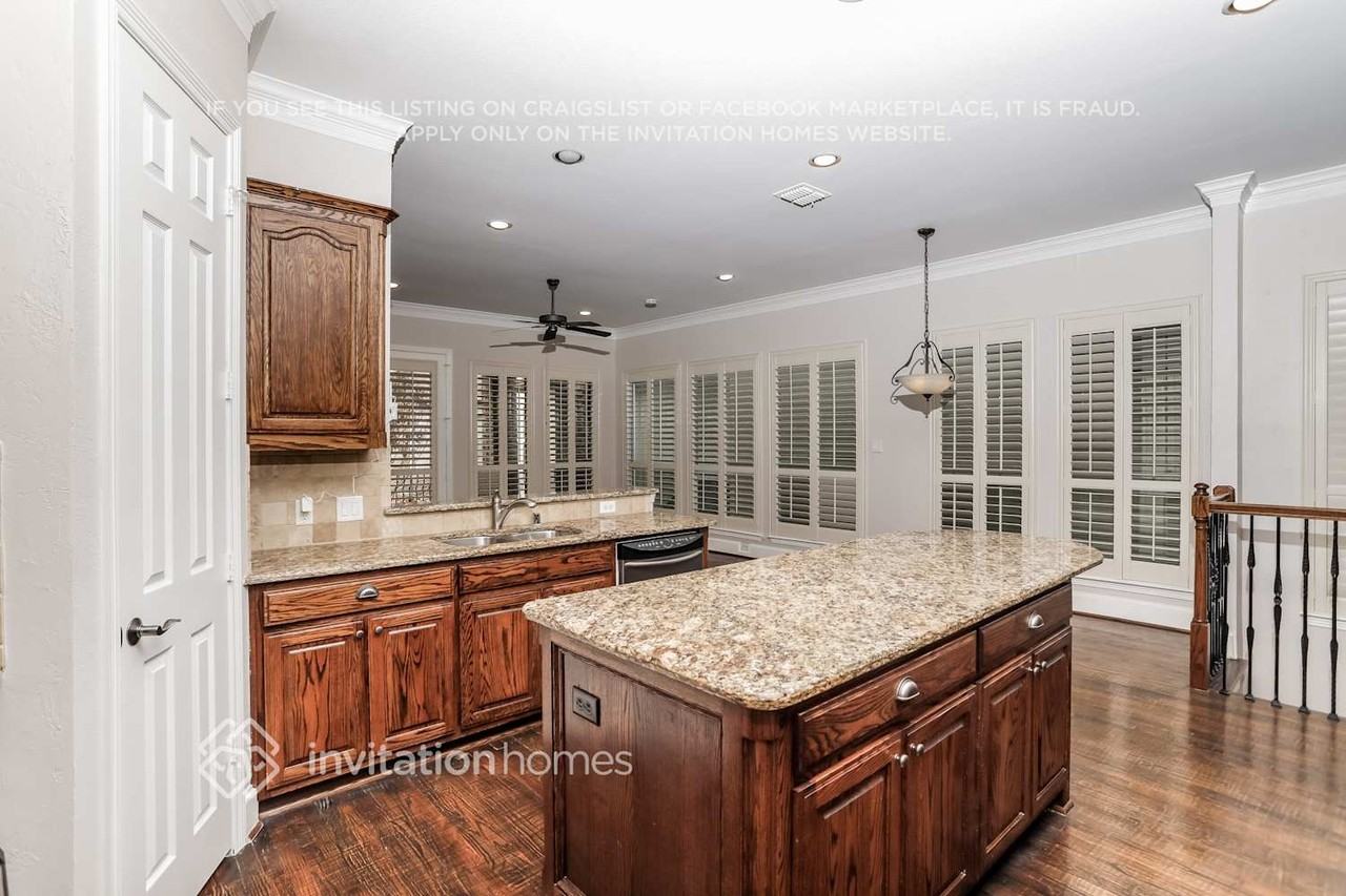 18167 Frankford Lakes Cir - Photo 7 of 19