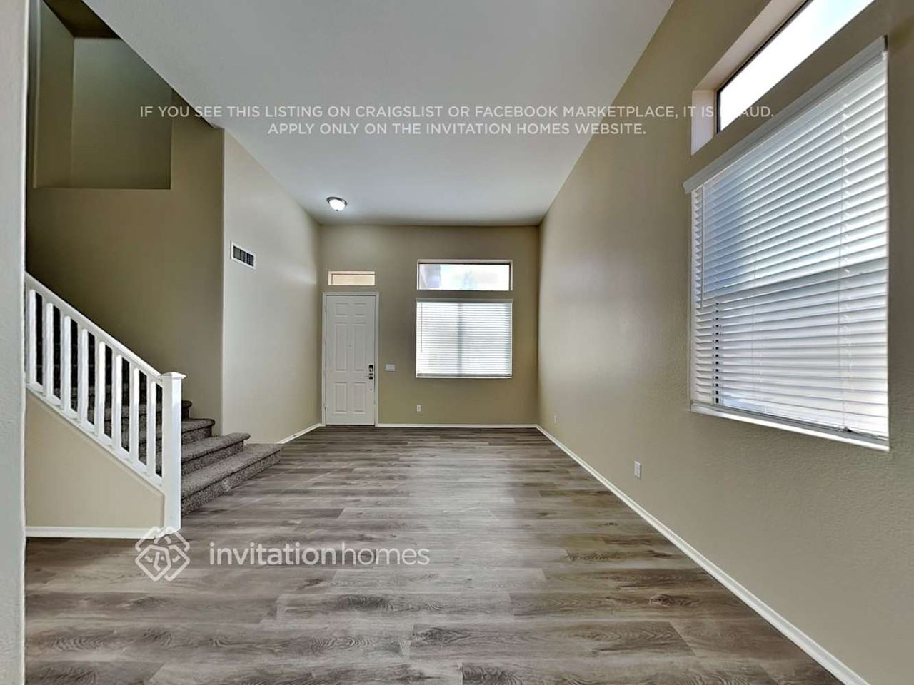 6752 W Linda Ln - Photo 4 of 20