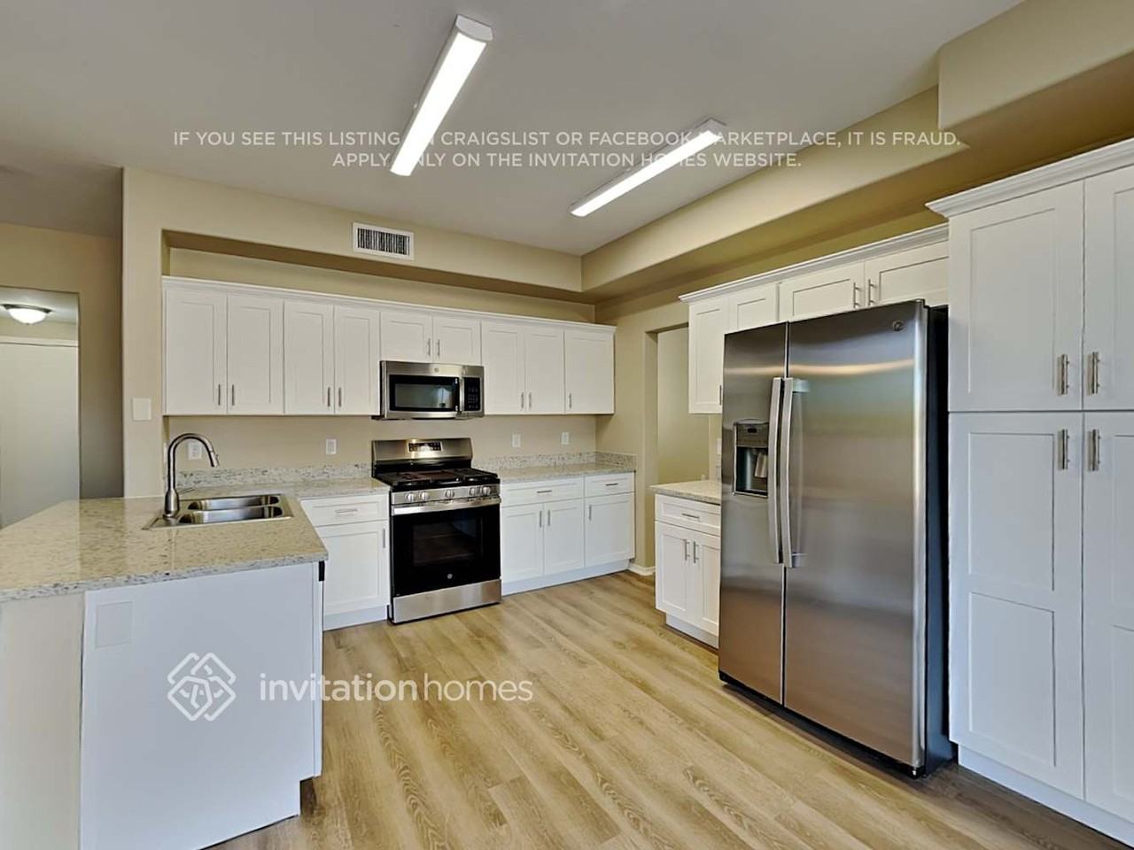 6752 W Linda Ln - Photo 7 of 20