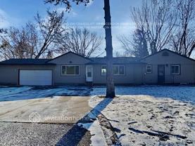 2944 Albert St N - Photo 1 of 1