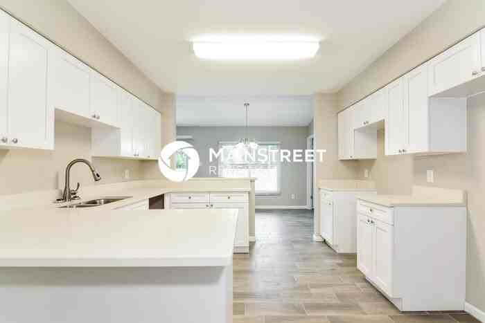 17606 Shadyside Cir - Photo 6 of 16