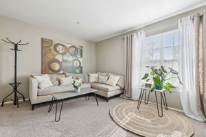 featured image of 7050 Ducketts Ln