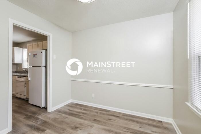 4302 Belfield Dr - Photo 6 of 16