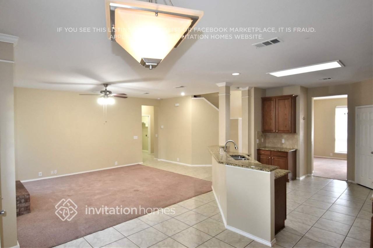 10113 Pear St - Photo 7 of 29