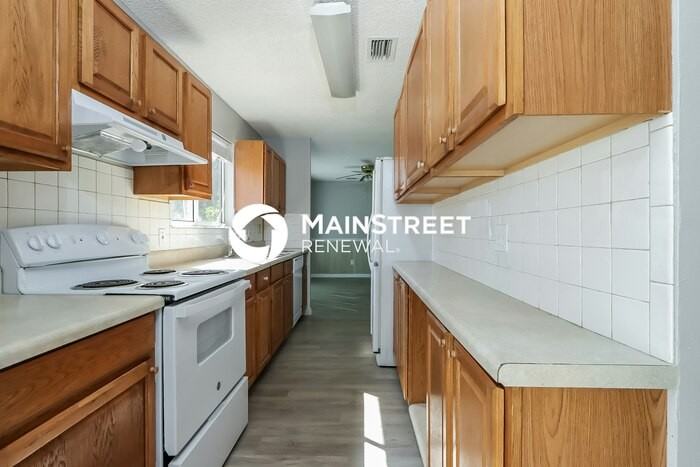 3182 Se East Blackwell Dr - Photo 7 of 16