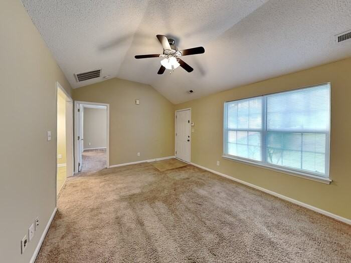 7938 Lobilia Ln - Photo 4 of 16