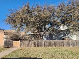 featured image of 4241 Siesta Ln