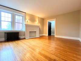 featured image of 196 Crescent Ave Apt 25b #25B