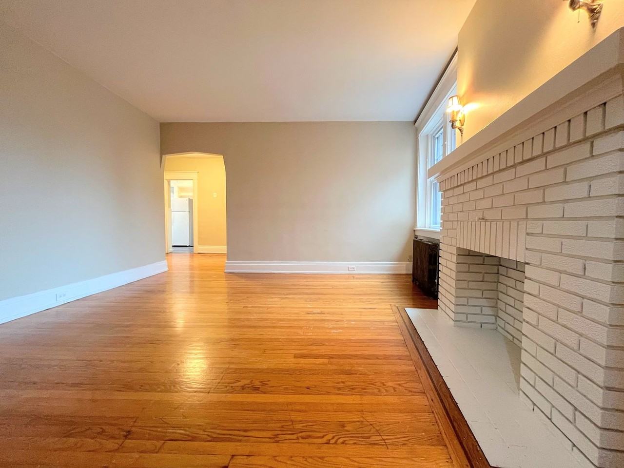 196 Crescent Ave Apt 25b #25B - Photo 2 of 12