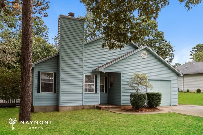 2 Astor Ct - Photo 2 of 3