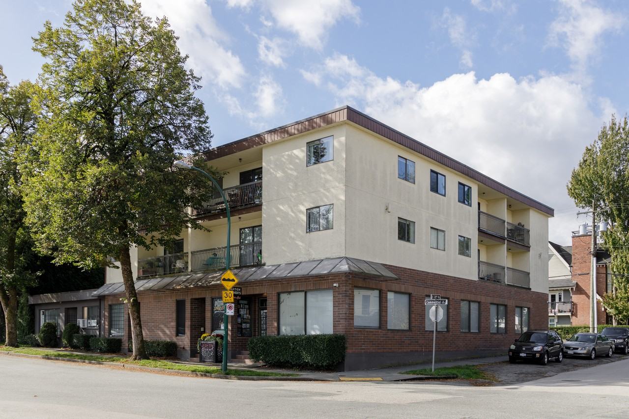 3607 Commercial Street #3 - Photo 2 of 13