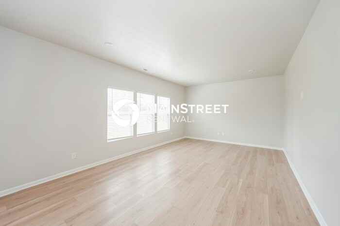 17924 Cloverfield Way - Photo 4 of 18