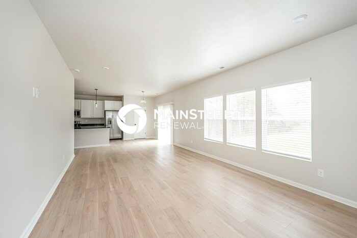 17924 Cloverfield Way - Photo 5 of 18