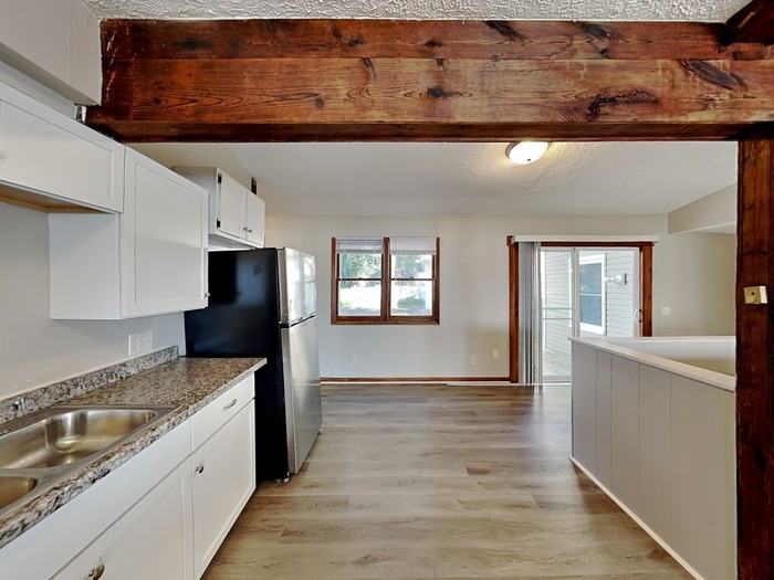 8107 Pillsbury Ave S - Photo 4 of 19