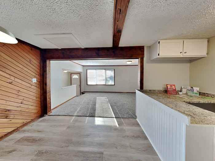 8107 Pillsbury Ave S - Photo 6 of 19