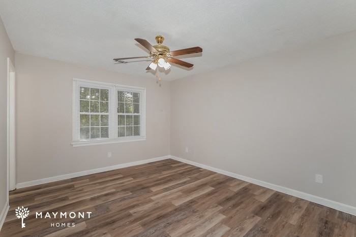 25 Tanglewood Ct - Photo 3 of 9