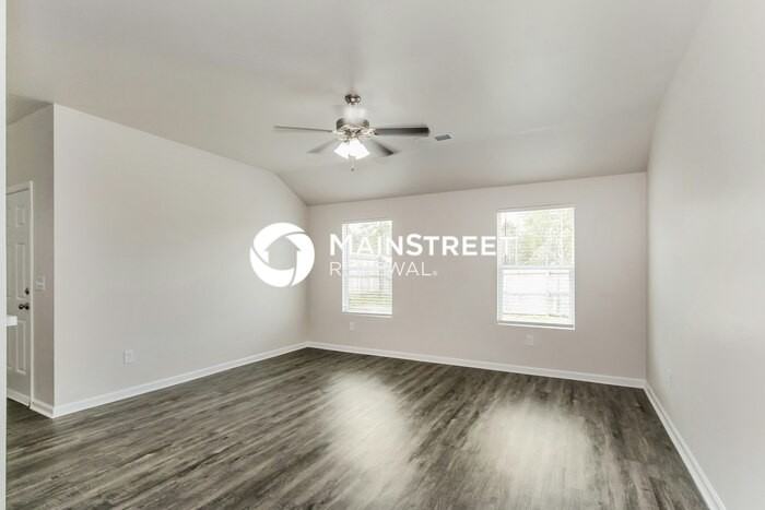 590 Woodland Crest Rd - Photo 4 of 18