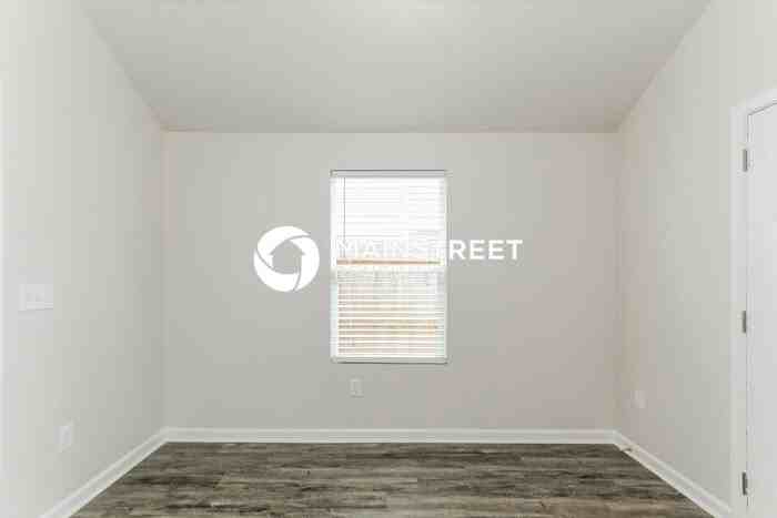 590 Woodland Crest Rd - Photo 5 of 18