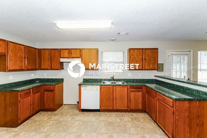 4712 Bending Oaks Cv W - Photo 6 of 16