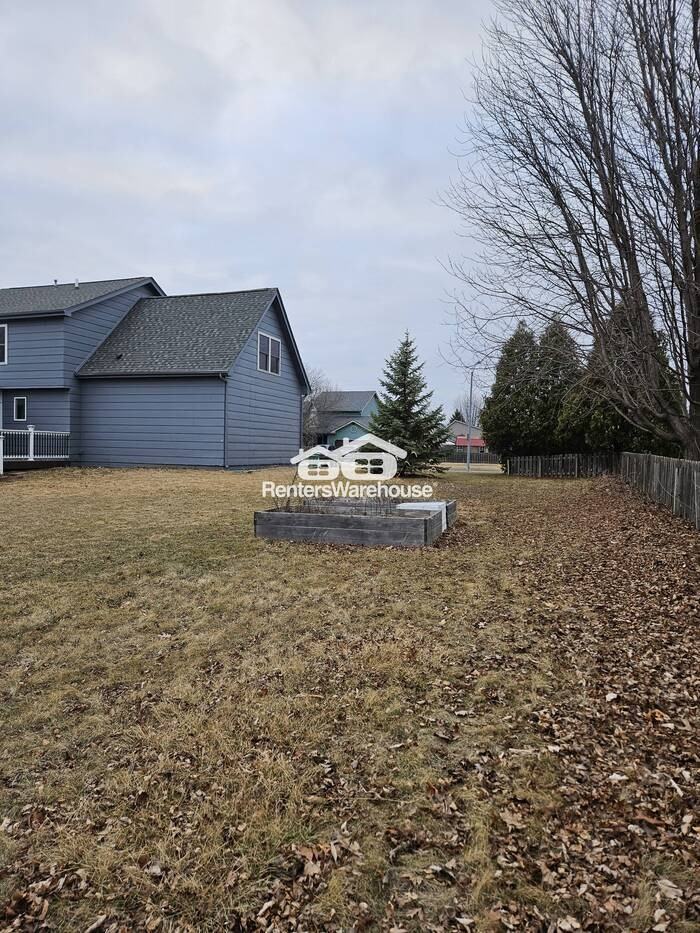 1705 Ne Cortina Dr - Photo 6 of 18