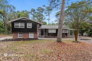 featured image of 14 Piney Woods Ln