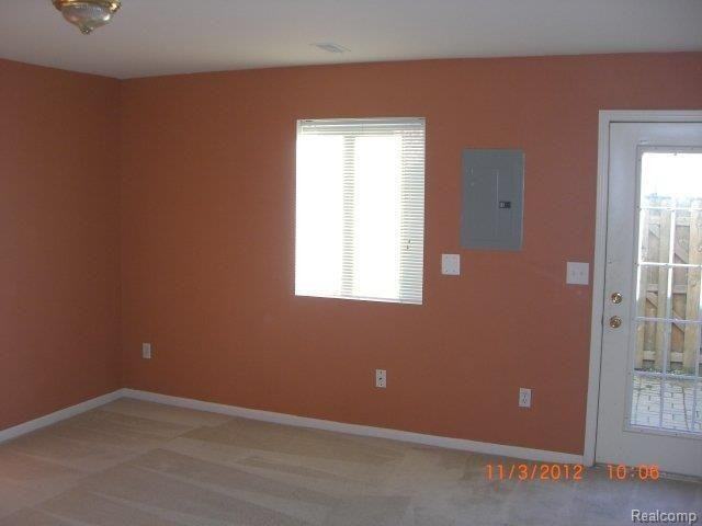 36366 Dominion Cir #0 - Photo 3 of 16