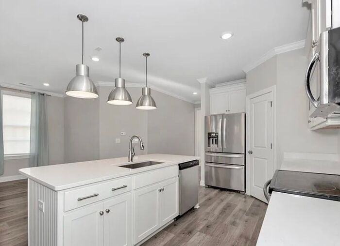 109 Bienville St - Photo 3 of 5