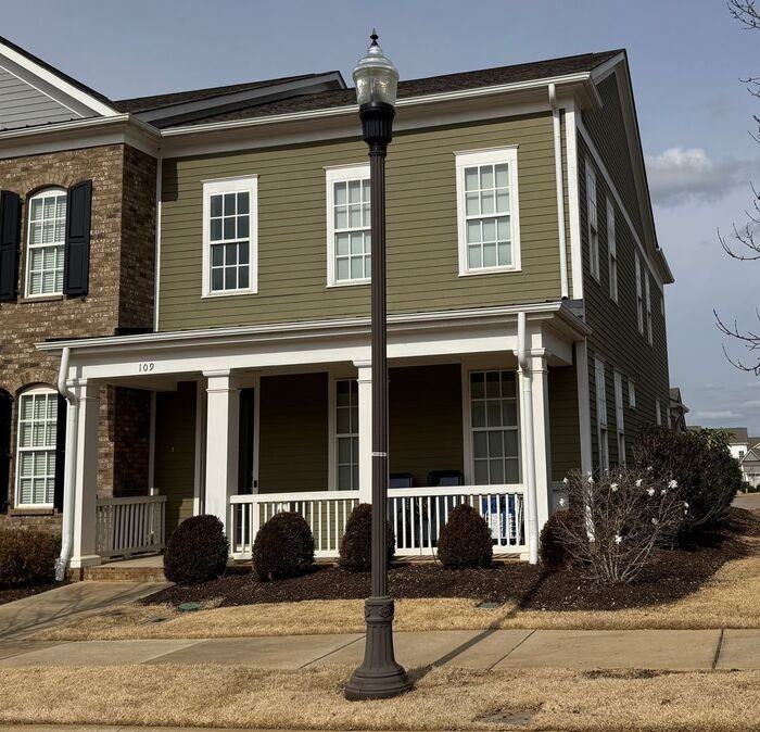 109 Bienville St - Photo 4 of 5