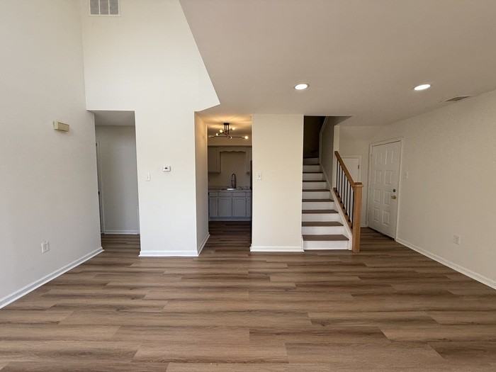 1434 Mediterranean Ave #C - Photo 3 of 46