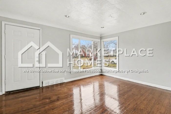 16501 Fairmount Dr - Photo 7 of 25