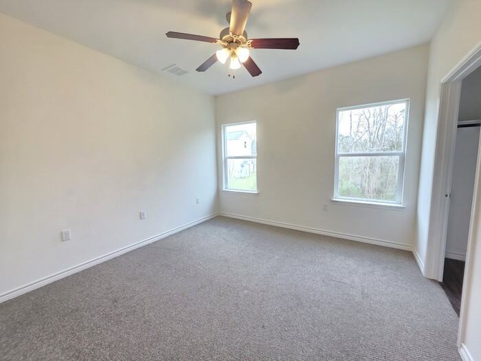 6110 White Oak Dr - Photo 7 of 15