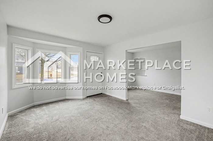 19818 Fenmore St - Photo 7 of 29