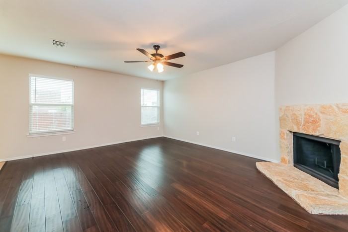 Laurel Ln - Photo 4 of 16