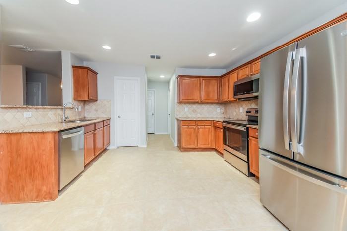 Laurel Ln - Photo 6 of 16