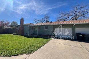 2712 Clover Ln - Photo 1 of 1