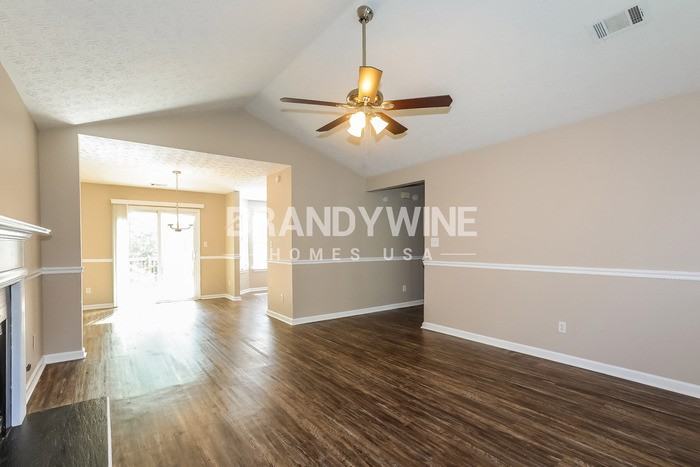 329 Mill Glen Ct - Photo 6 of 30