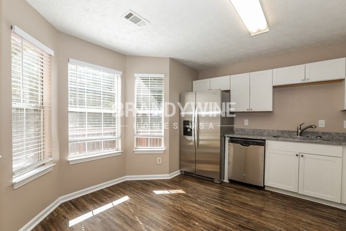 329 Mill Glen Ct - Photo 7 of 30