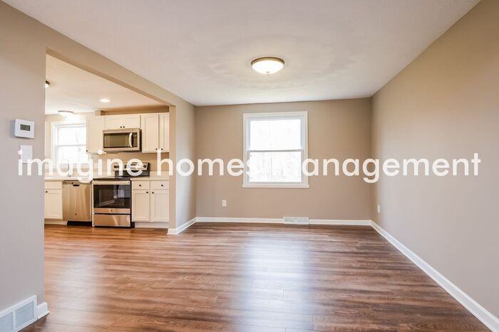 5979 Anna Lee Dr - Photo 5 of 19