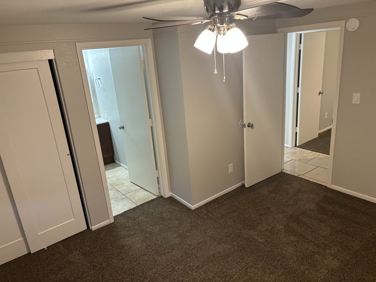 168 S 54th St #B - Photo 6 of 10