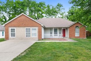 2130 Spring Hill Cir - Photo 1 of 1