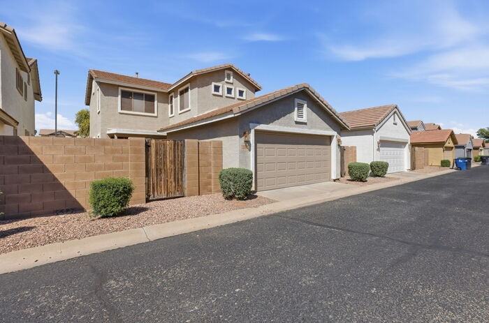 2737 S Cupertino Dr - Photo 6 of 33