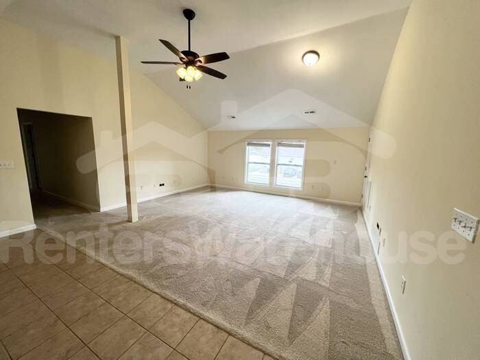 1619 Lawrence Ave #A - Photo 6 of 15