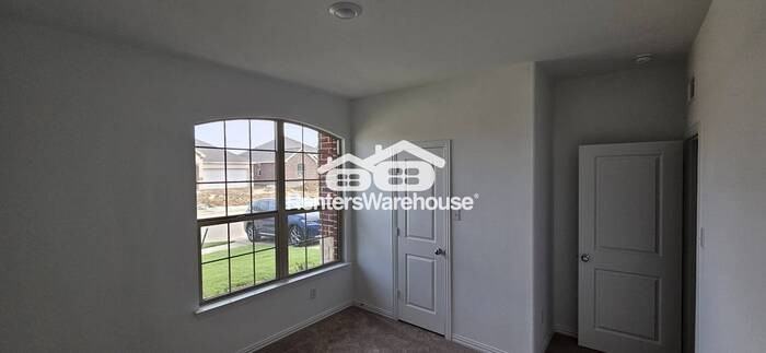 1408 Rousseau Dr - Photo 7 of 23