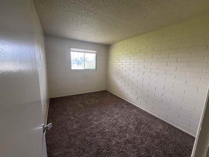 7119 W Minnezona Ave - Photo 3 of 13